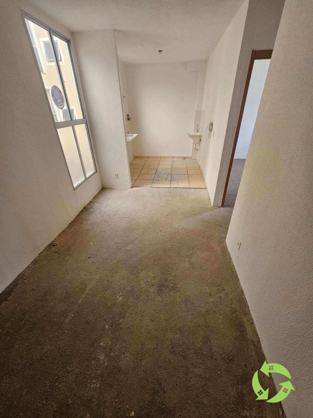 Apartamento à venda, no Parque Salém,  em Sorocaba, Éden, com 2 quartos, 43m² - AREA BROKERS NEGÓCIOS IMOBILIÁRIOS