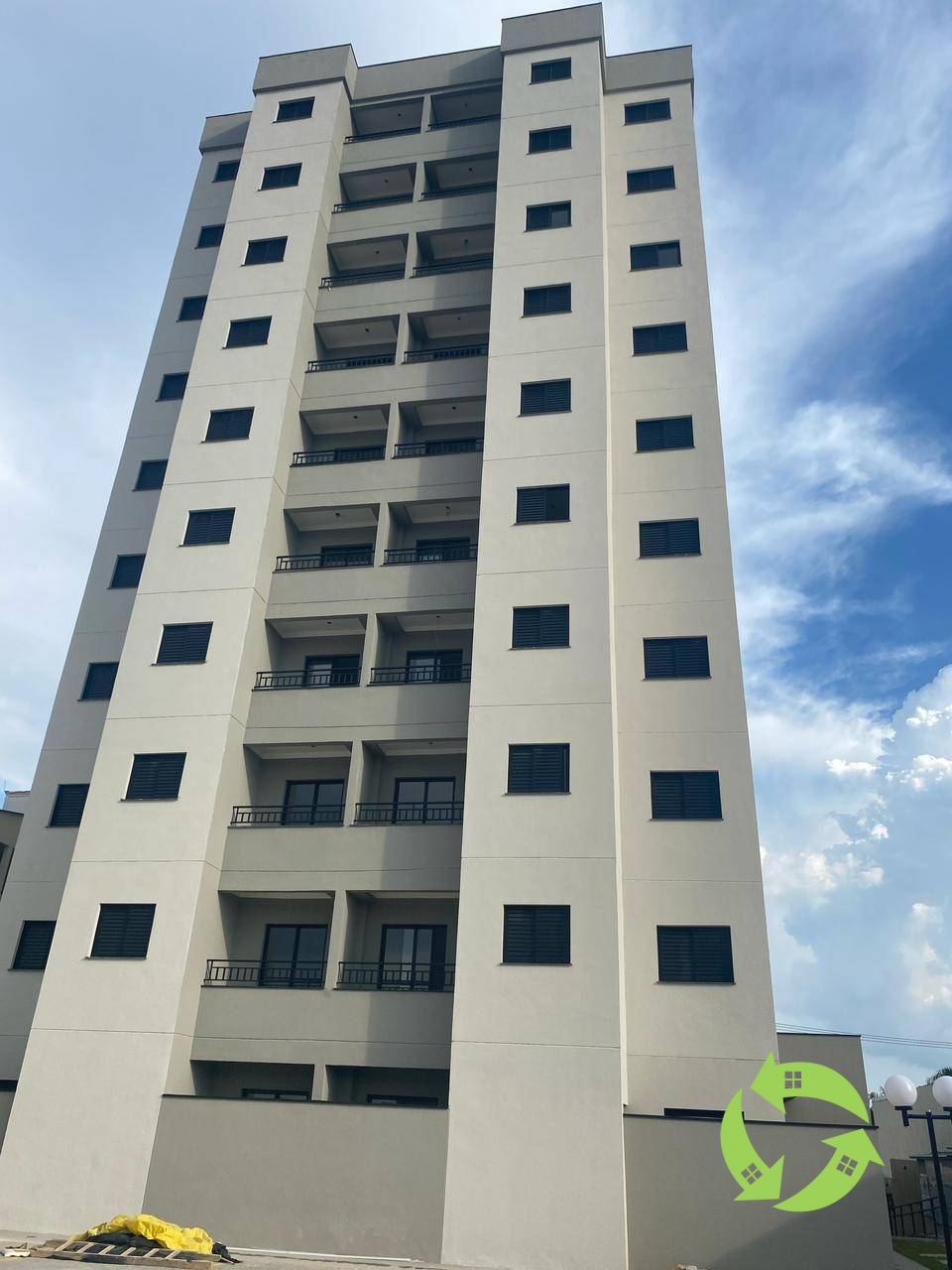 Apartamento à venda, no Condomínio Residencial Cozumel,  em Sorocaba, Vila Aeroporto, com 2 quartos, 43m² - AREA BROKERS NEGÓCIOS IMOBILIÁRIOS