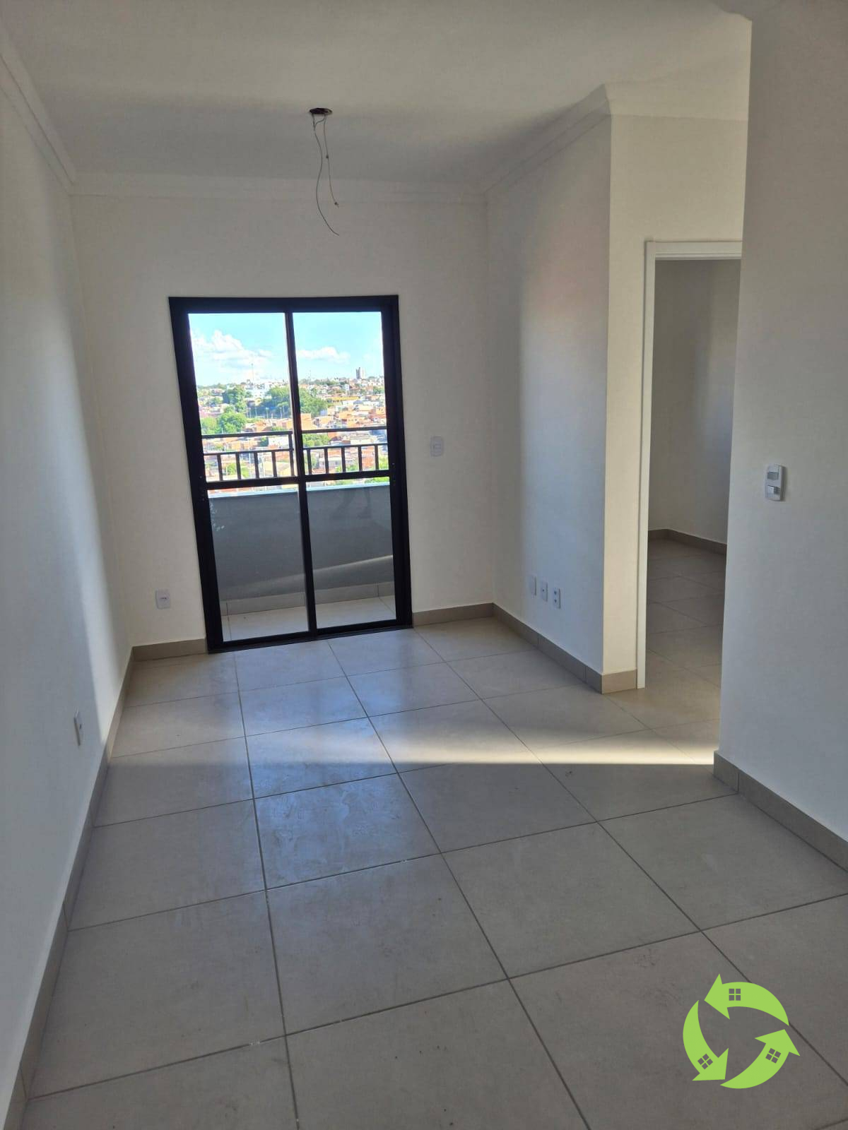Apartamento à venda, no Condomínio Residencial Cozumel,  em Sorocaba, Vila Aeroporto, com 2 quartos, 43m² - AREA BROKERS NEGÓCIOS IMOBILIÁRIOS