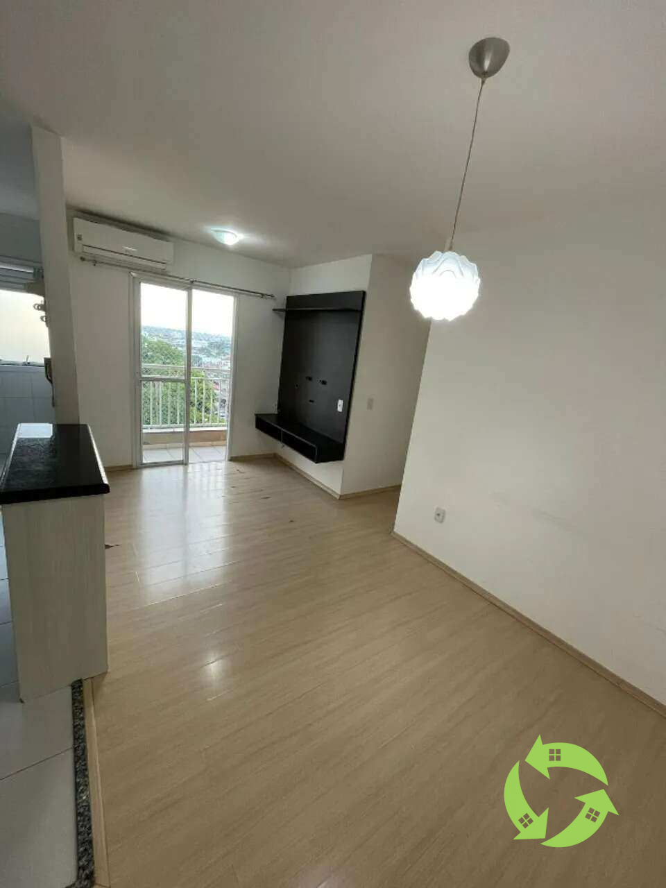 Apartamento à venda, no Torres de Trujillo,  em Sorocaba, Vila Angélica, com 2 quartos, 49m² - AREA BROKERS NEGÓCIOS IMOBILIÁRIOS