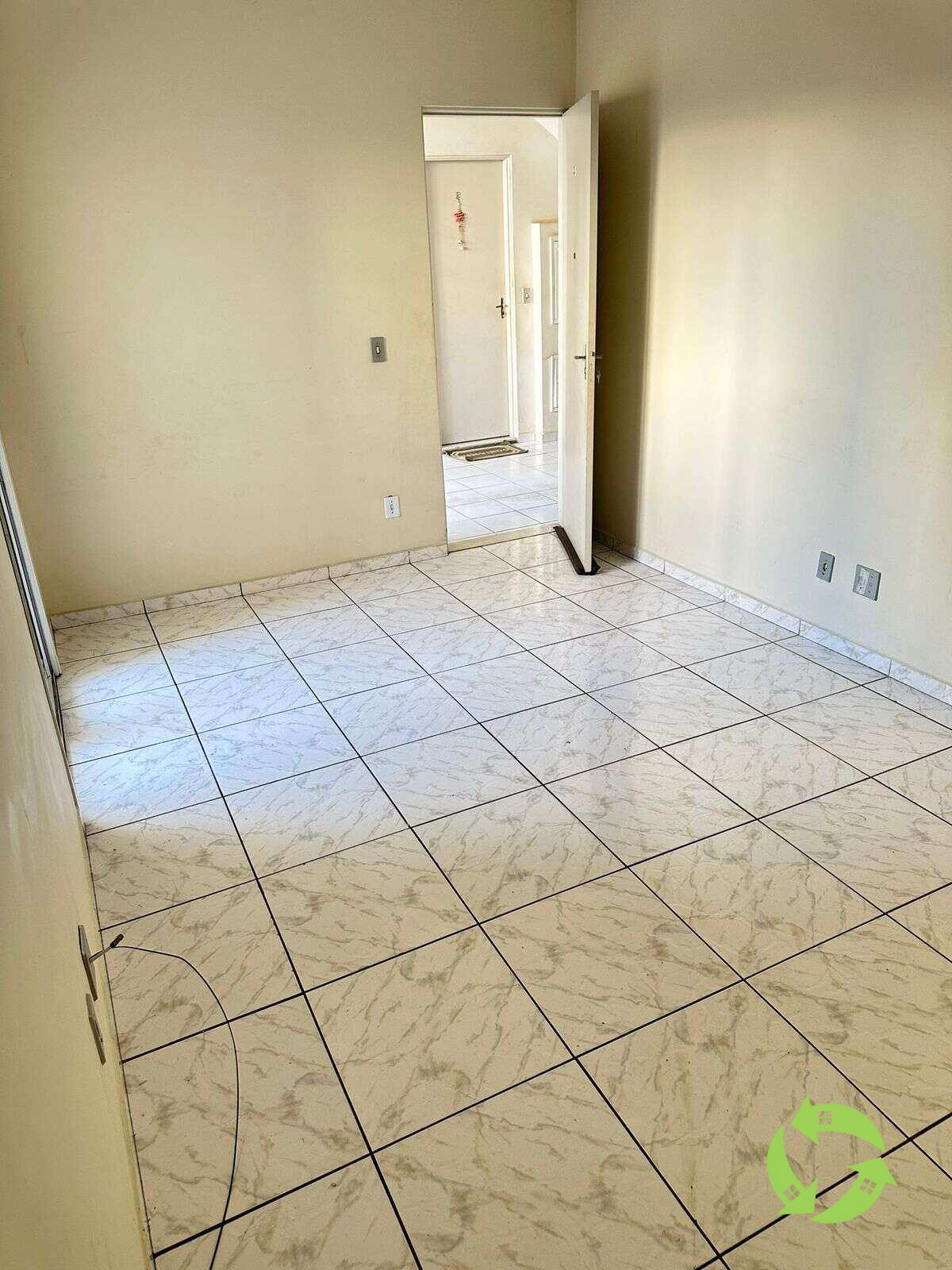 Apartamento à venda, no Morar E Viver III,  em Sorocaba, Vila Olímpia, com 2 quartos, 48m² - AREA BROKERS NEGÓCIOS IMOBILIÁRIOS