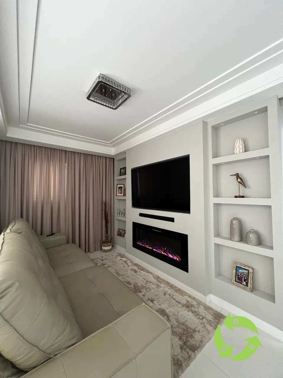 Apartamento de luxo à venda, no Condomínio Edifício Debret,  em Sorocaba, Jardim Paulistano, com 3 quartos, 150m² - AREA BROKERS NEGÓCIOS IMOBILIÁRIOS