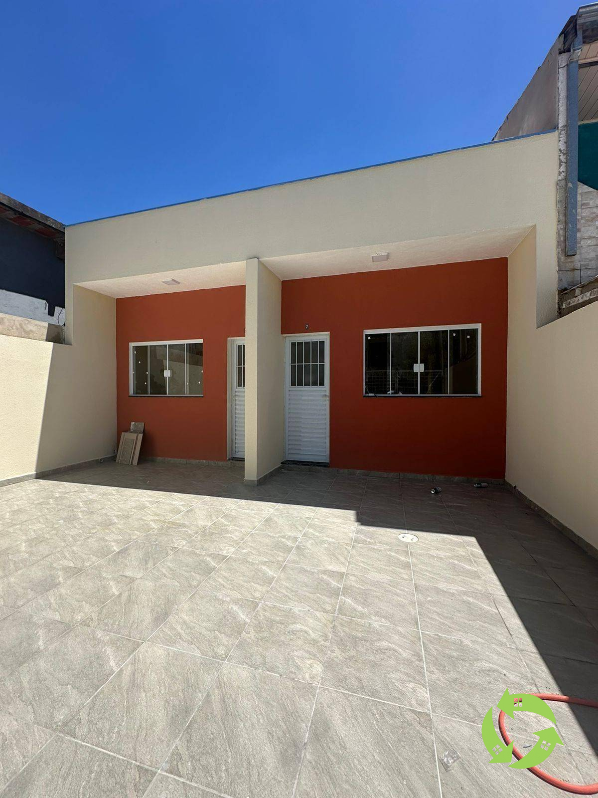 Casa geminada à venda em Sorocaba, Jardim dos Pássaros, com 2 quartos, 63,00m² - AREA BROKERS NEGÓCIOS IMOBILIÁRIOS