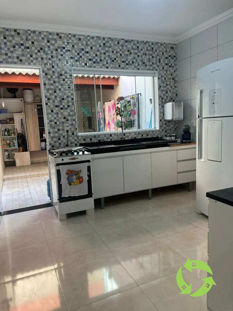 Casa à venda, no Jardim Wanel Ville V,  em Sorocaba, Jardim Wanel Ville V, com 2 quartos, 79m² - AREA BROKERS NEGÓCIOS IMOBILIÁRIOS