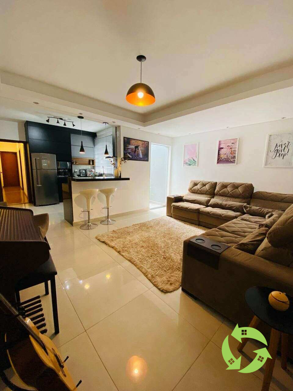 Casa à venda em Sorocaba, Vila Fiori, com 2 quartos, 164m² - AREA BROKERS NEGÓCIOS IMOBILIÁRIOS