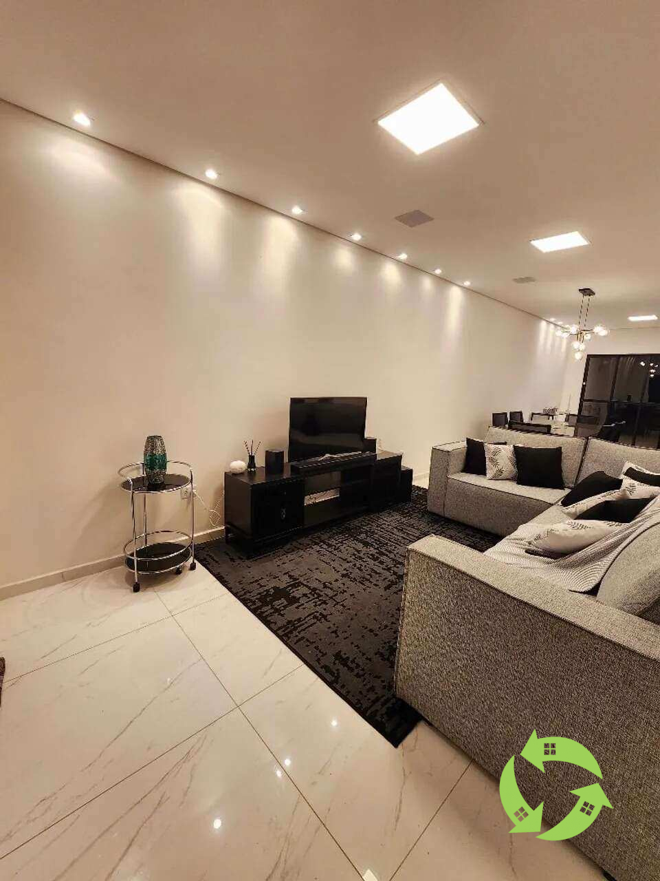 Casa de condomínio à venda, no Residencial Jardim São Lucas,  em Salto de Pirapora, Jardim São Lucas, com 2 quartos, 185m² - AREA BROKERS NEGÓCIOS IMOBILIÁRIOS