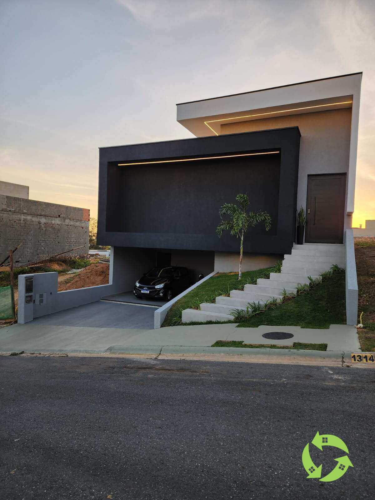 Casa de condomínio à venda, no Condomínio: Residencial Sun Lake em Sorocaba, SUNLAKE, com 4 quartos, 183m²