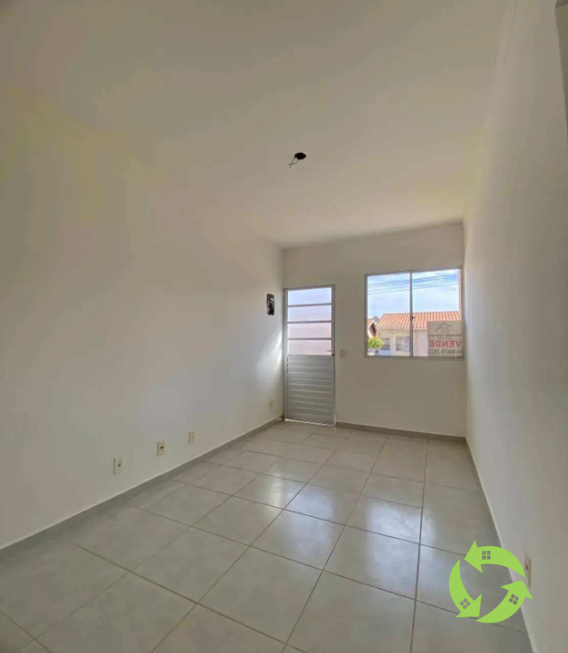Casa de condomínio à venda, no Residencial Itália,  em Sorocaba, Parque Vitória Régia, com 2 quartos, 50m² - AREA BROKERS NEGÓCIOS IMOBILIÁRIOS