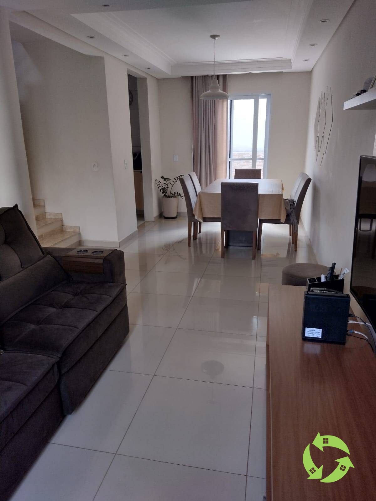 Casa de condomínio à venda, no Villa Flora Residencial,  em Votorantim, Chácaras Residenciais Santa Maria, com 3 quartos, 114m² - AREA BROKERS NEGÓCIOS IMOBILIÁRIOS