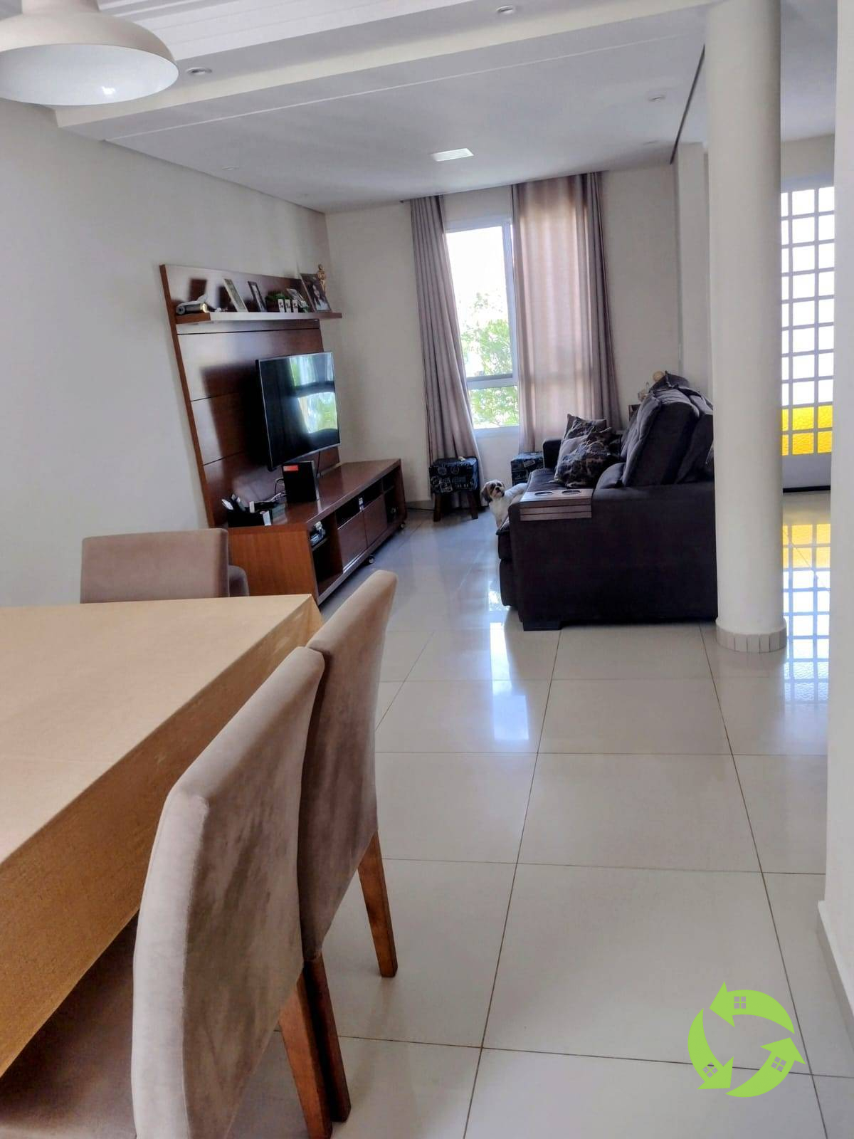 Casa de condomínio à venda, no Villa Flora Residencial,  em Votorantim, Chácaras Residenciais Santa Maria, com 3 quartos, 114m² - AREA BROKERS NEGÓCIOS IMOBILIÁRIOS