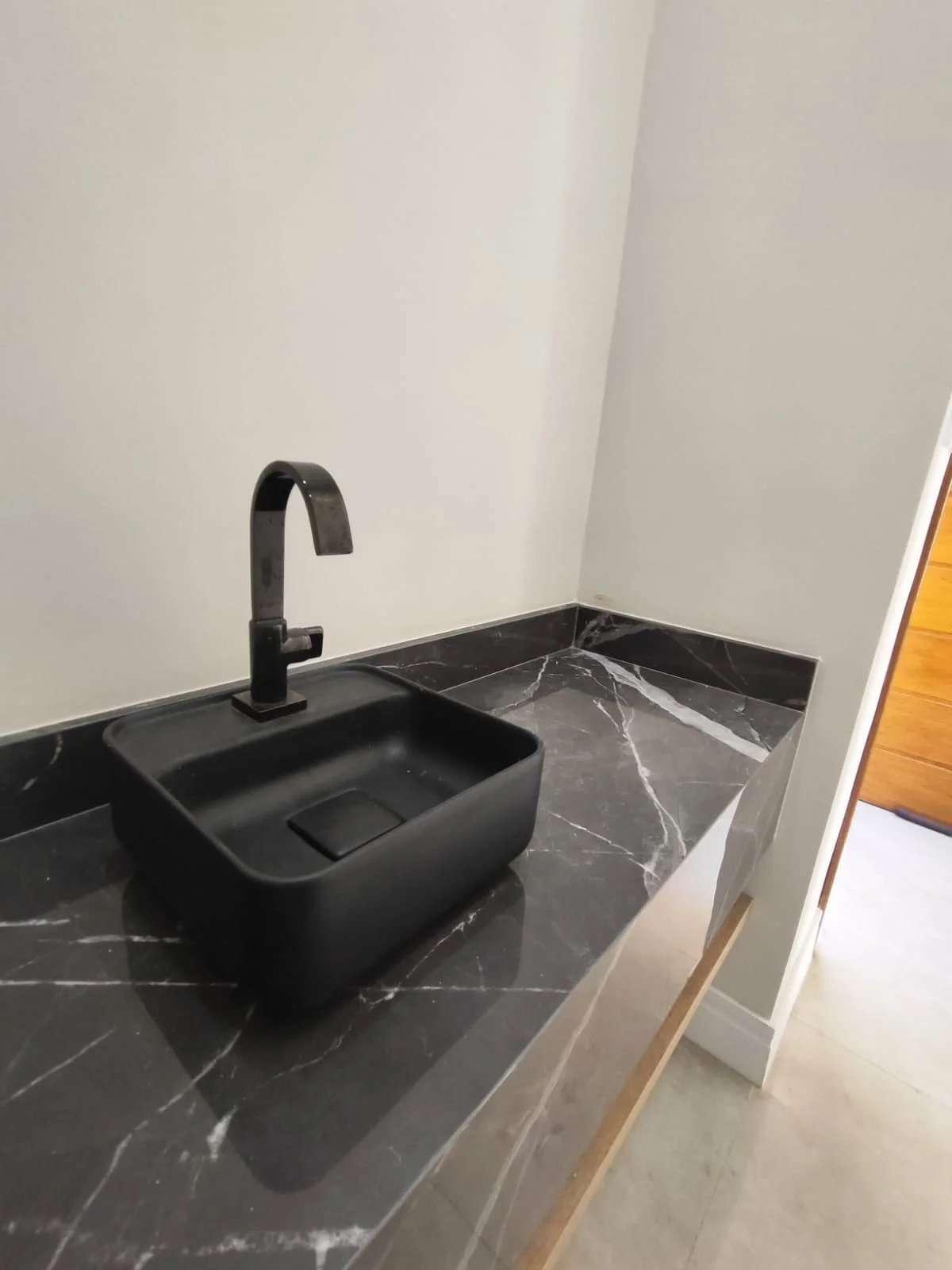 Casa de condomínio com 3 quartos, 167m², à venda em Sorocaba, Granja Olga II - AREA BROKERS NEGÓCIOS IMOBILIÁRIOS