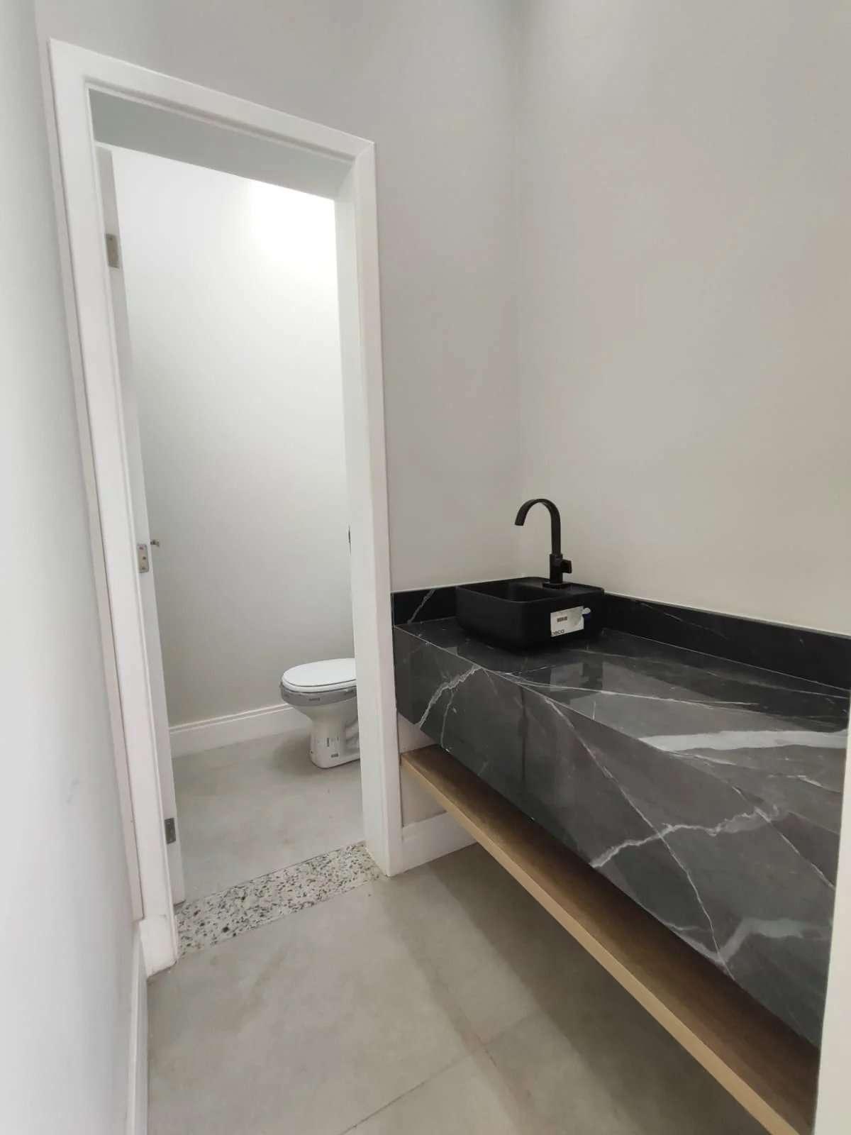 Casa de condomínio com 3 quartos, 167m², à venda em Sorocaba, Granja Olga II - AREA BROKERS NEGÓCIOS IMOBILIÁRIOS