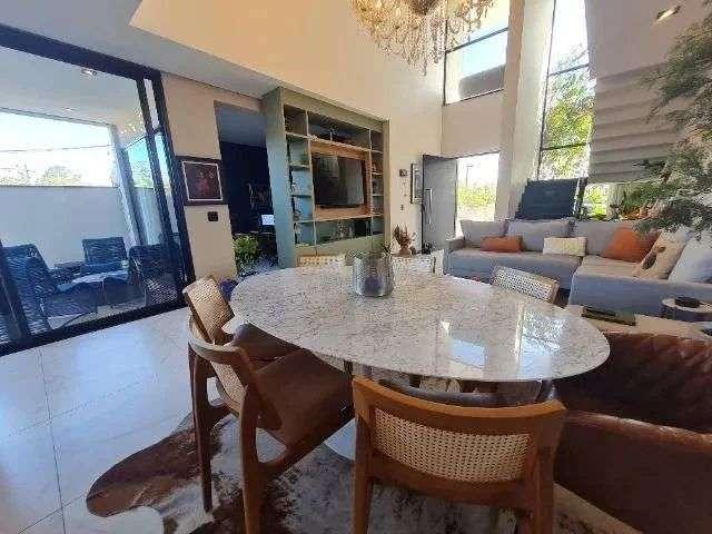 Casa de condomínio com 3 quartos, 226m², à venda em Sorocaba, Vila Haro - AREA BROKERS NEGÓCIOS IMOBILIÁRIOS