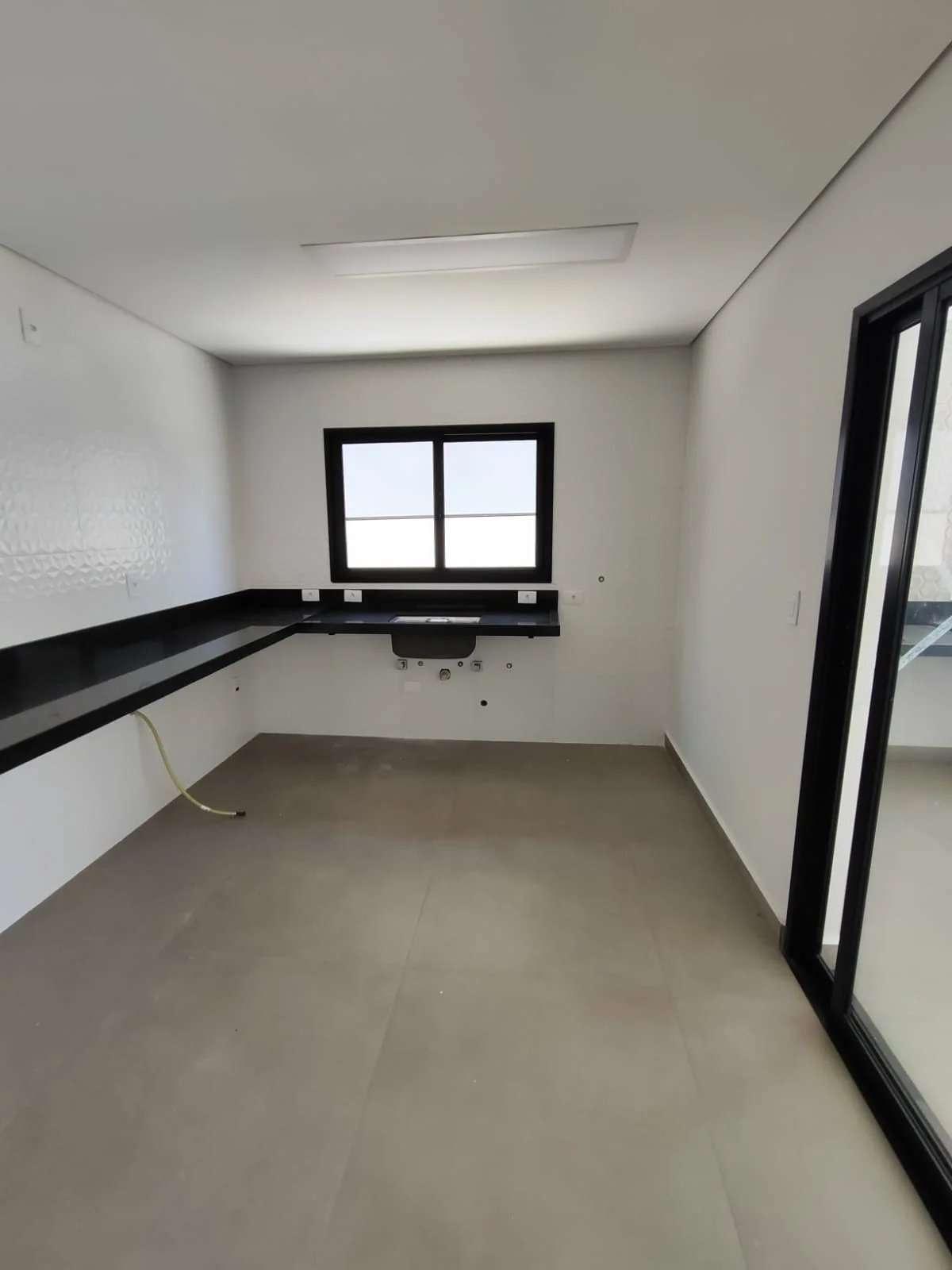 Casa de condomínio com 4 quartos, 245m², à venda em Condomínio Campos do Conde. - AREA BROKERS NEGÓCIOS IMOBILIÁRIOS