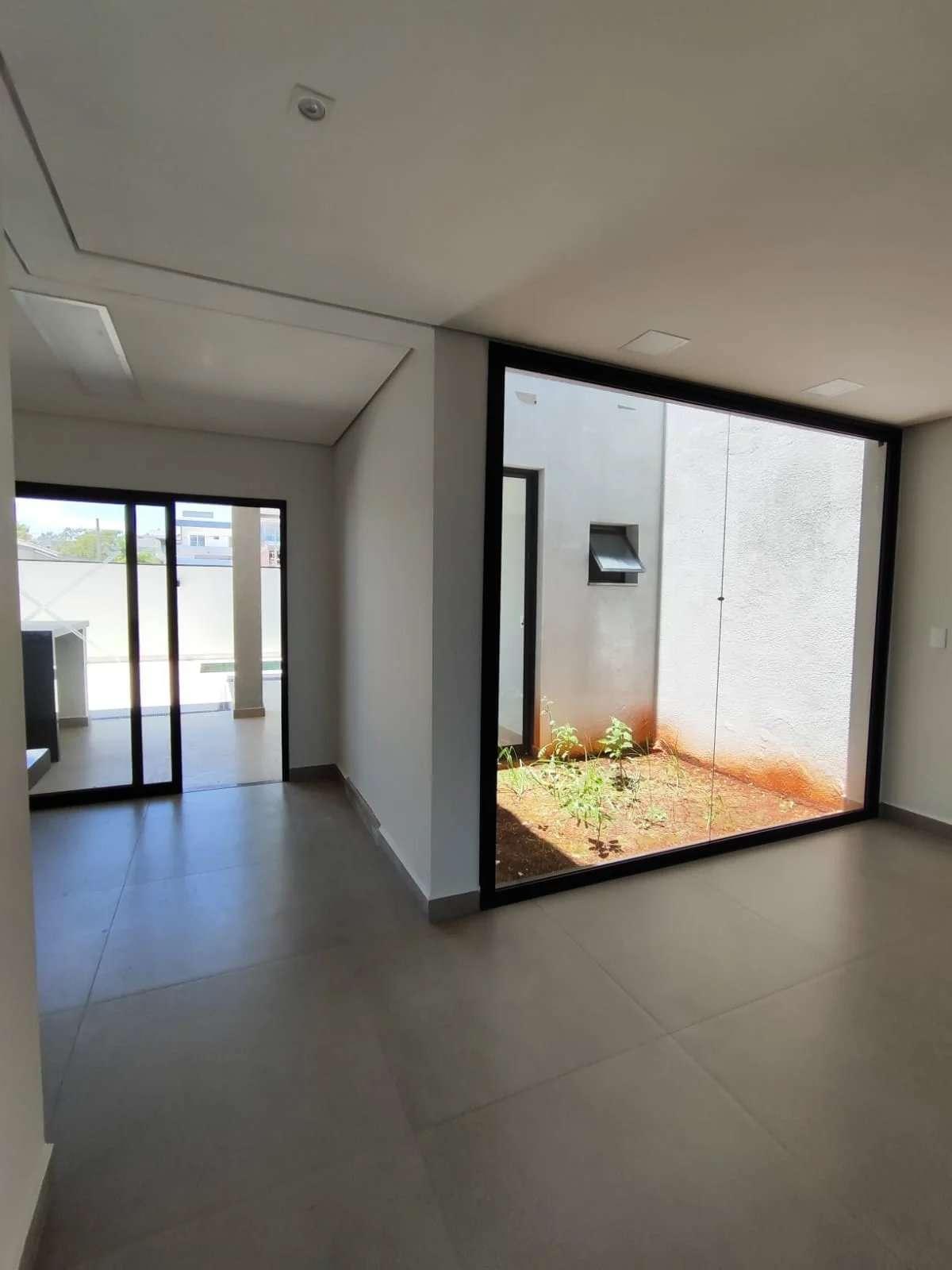 Casa de condomínio com 4 quartos, 245m², à venda em Condomínio Campos do Conde. - AREA BROKERS NEGÓCIOS IMOBILIÁRIOS