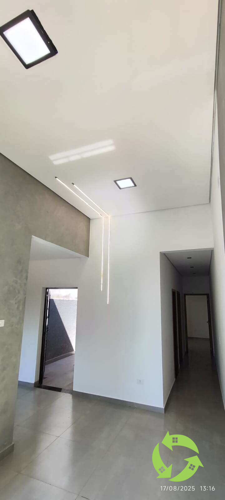 Casa de vila à venda em Sorocaba, Parque São Bento, com 2 quartos, 60m² - AREA BROKERS NEGÓCIOS IMOBILIÁRIOS