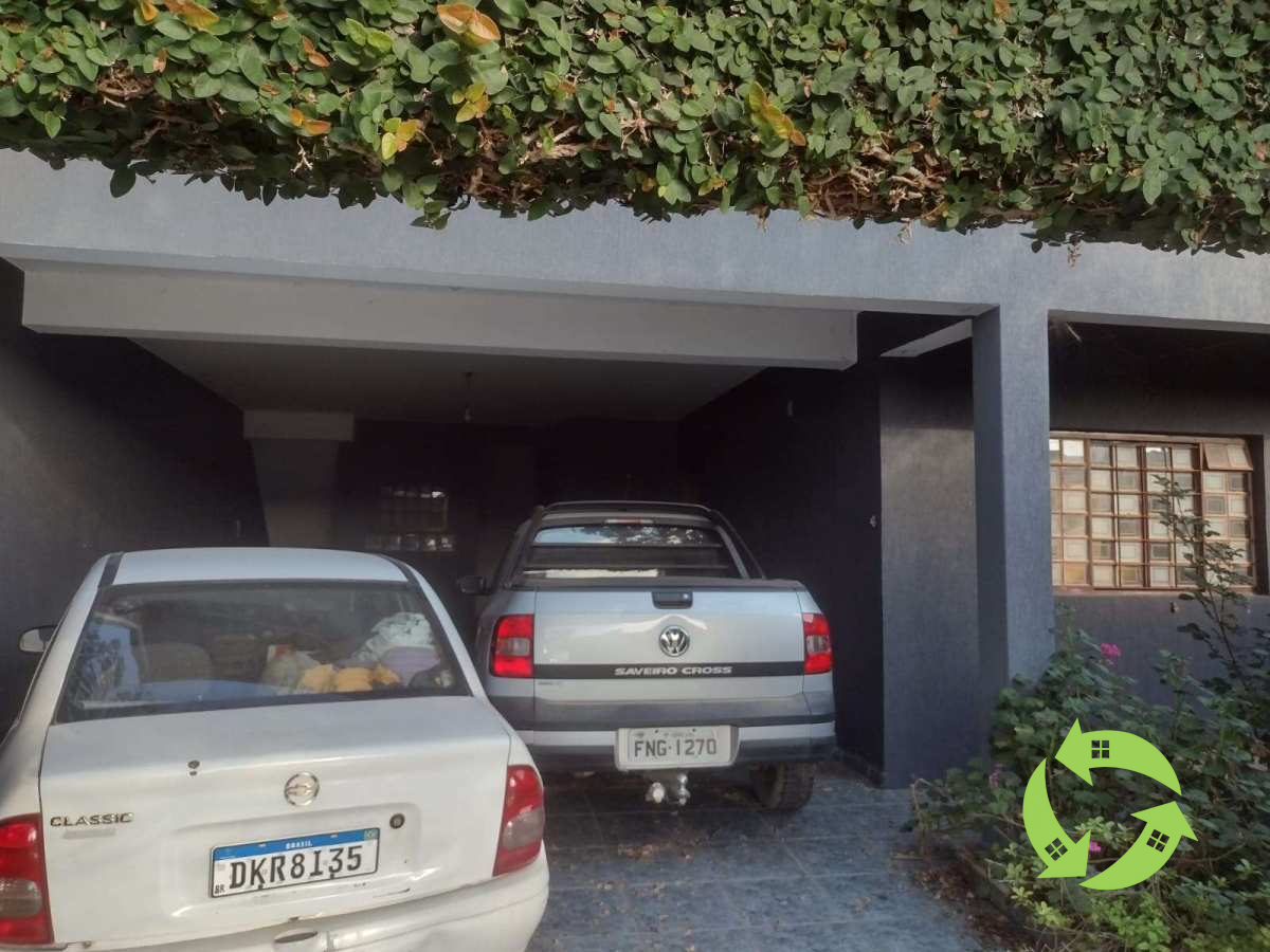 Casa de vila à venda em Sorocaba, Jardim Nova Ipanema, com 4 quartos, 240m² - AREA BROKERS NEGÓCIOS IMOBILIÁRIOS