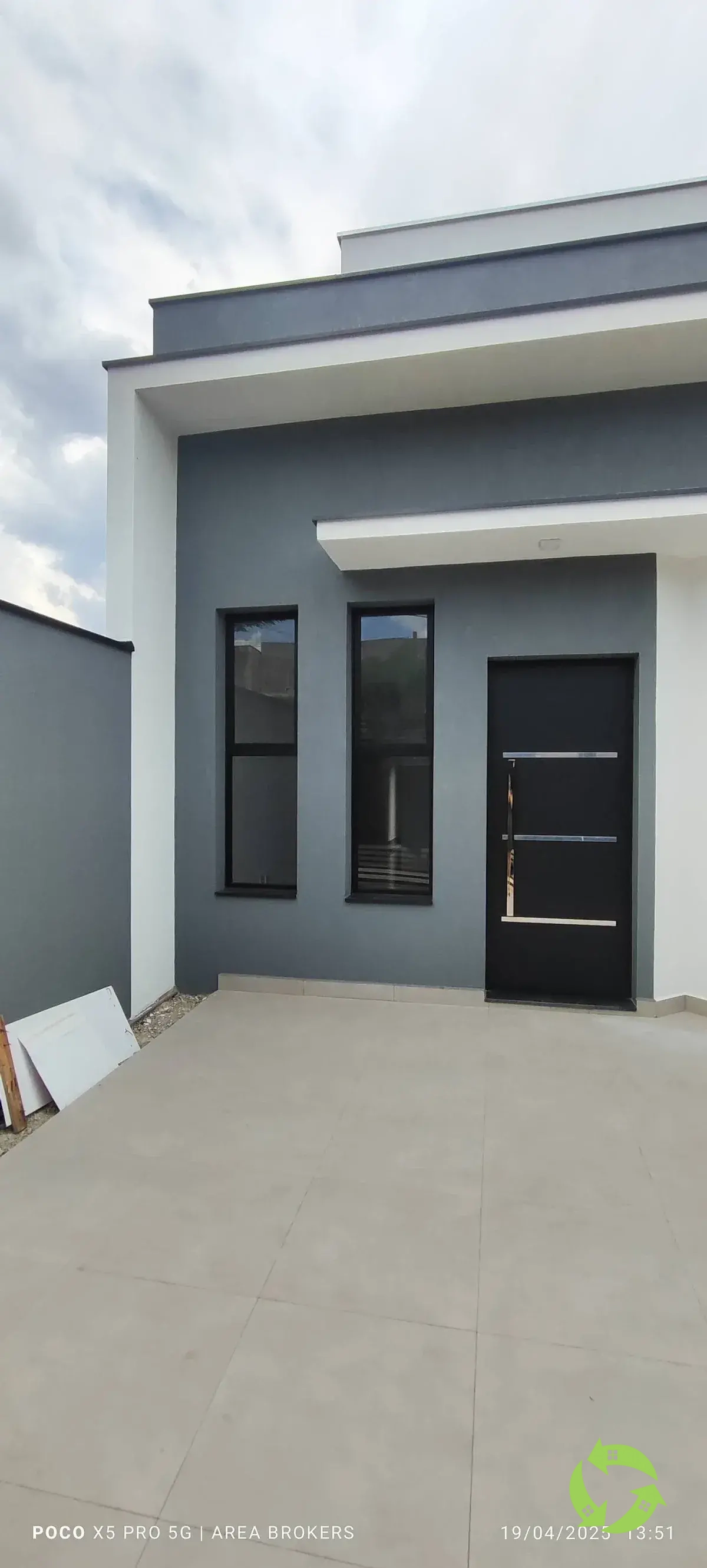 Casa geminada à venda em Sorocaba, Villagio Ipanema, com 2 quartos, 54m² - AREA BROKERS NEGÓCIOS IMOBILIÁRIOS